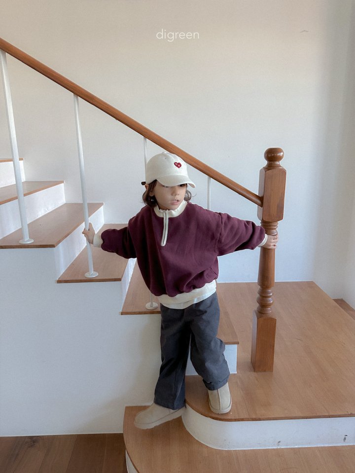 [PRE-ORDER] Minimal Pin-Tuck Pants