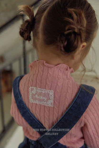 [PRE-ORDER] Cable Knit T-Shirts