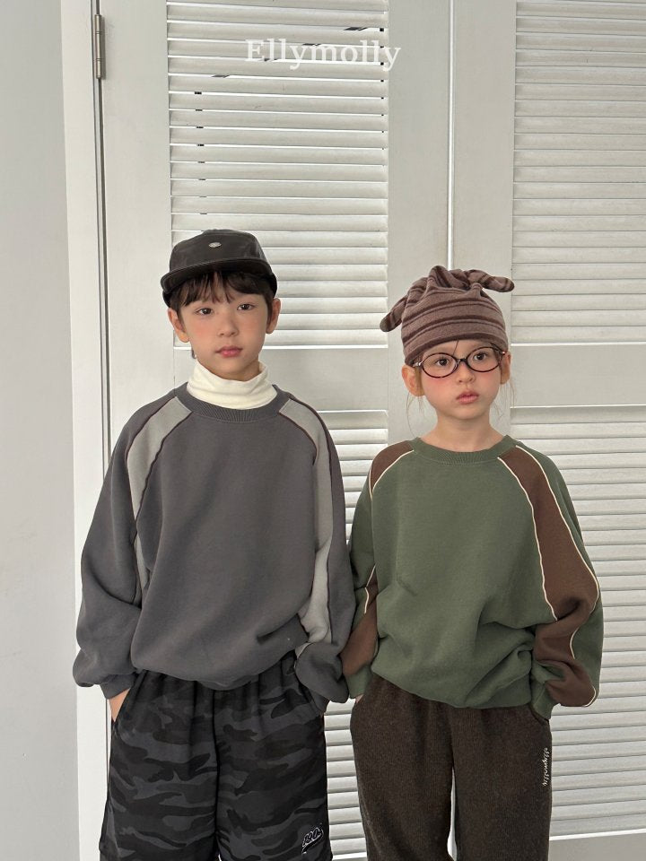 [PRE-ORDER] Triple Line Sweatshirts