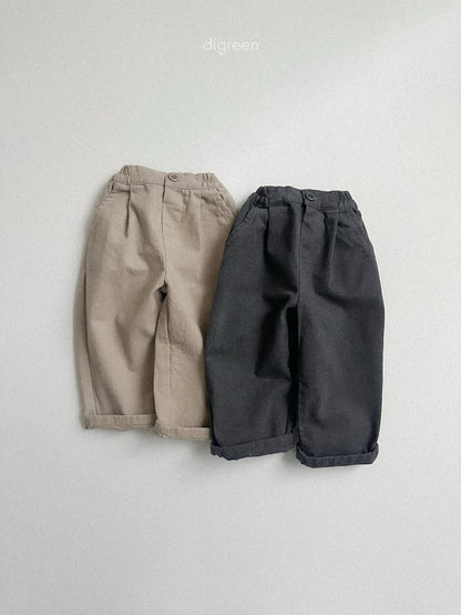 [PRE-ORDER] Minimal Pin-Tuck Pants