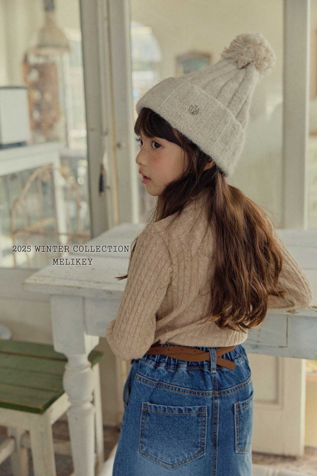 [PRE-ORDER] Cable Knit T-Shirts