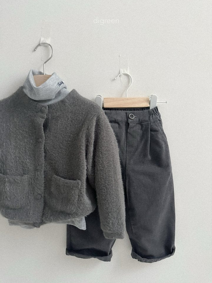 [PRE-ORDER] Minimal Pin-Tuck Pants