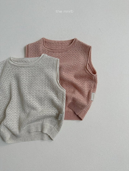 [PRE-ORDER] Eyelet Sweater Vest Top