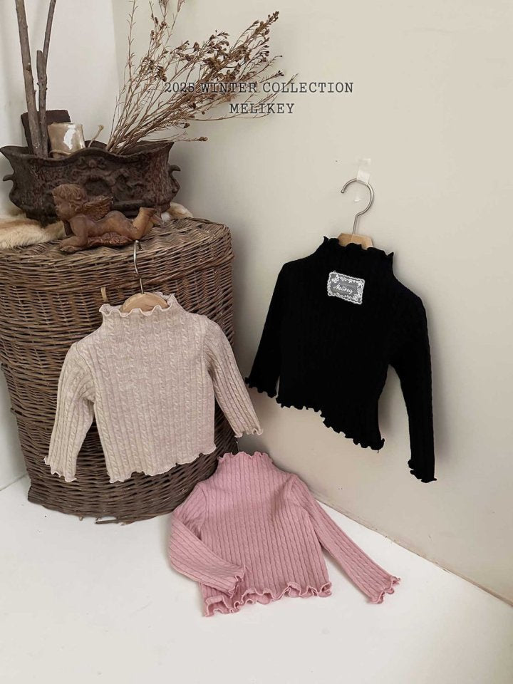 [PRE-ORDER] Cable Knit T-Shirts