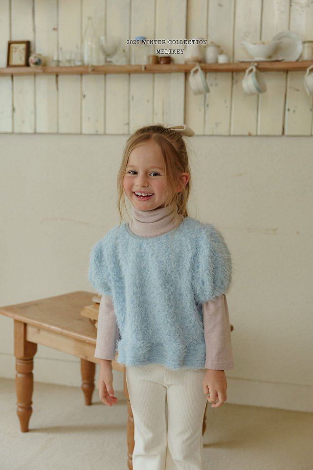[PRE-ORDER] Fluffy Frill Puff T-Shirts