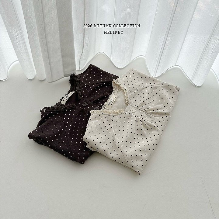 [PRE-ORDER] Dot Shirring T-Shirts
