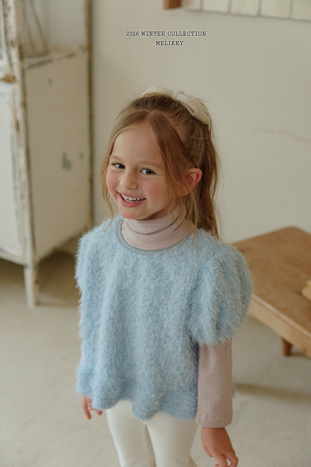 [PRE-ORDER] Fluffy Frill Puff T-Shirts