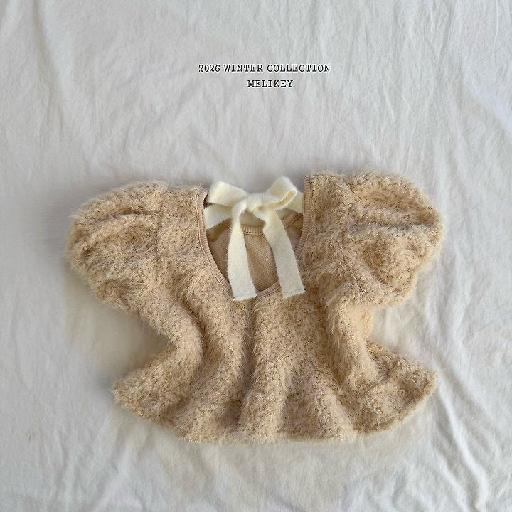 [PRE-ORDER] Fluffy Frill Puff T-Shirts