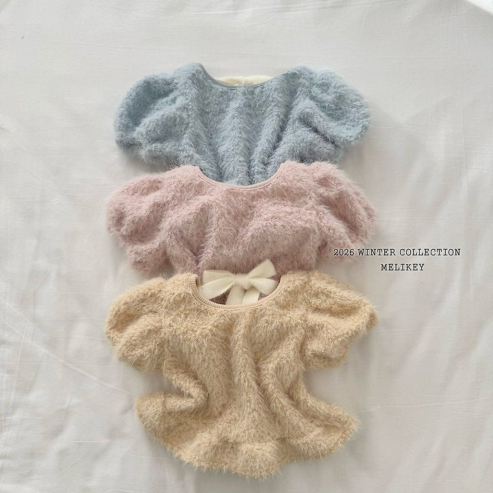 [PRE-ORDER] Fluffy Frill Puff T-Shirts