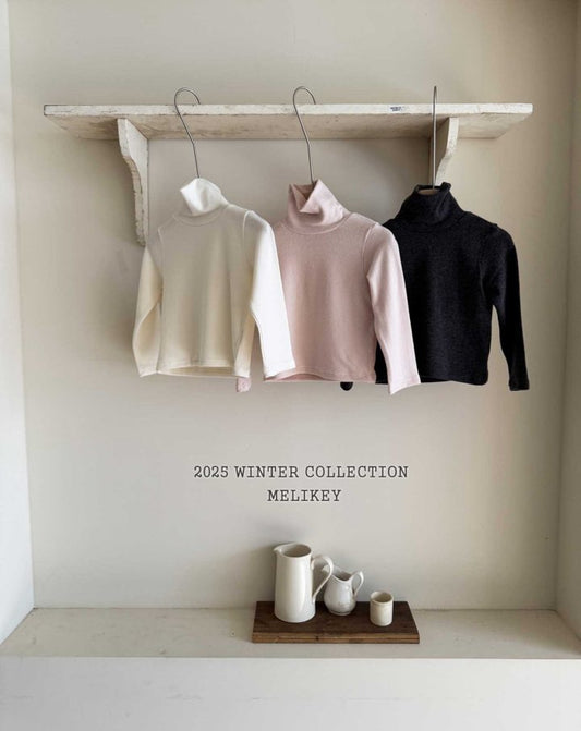 [PRE-ORDER] Snow Wool Turtleneck T-Shirts
