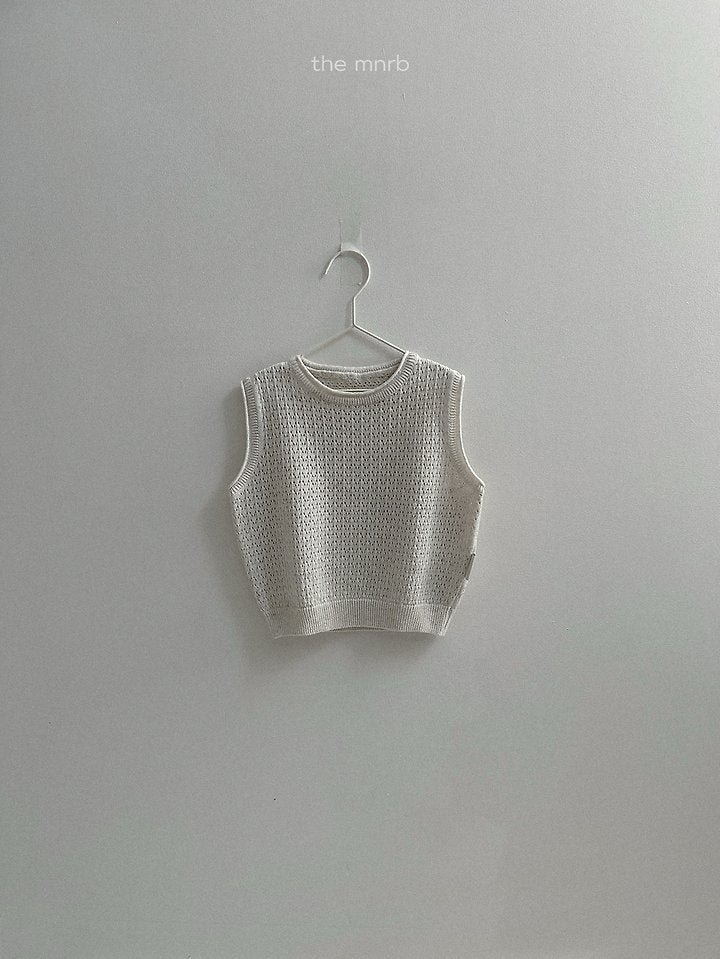 [PRE-ORDER] Eyelet Sweater Vest Top