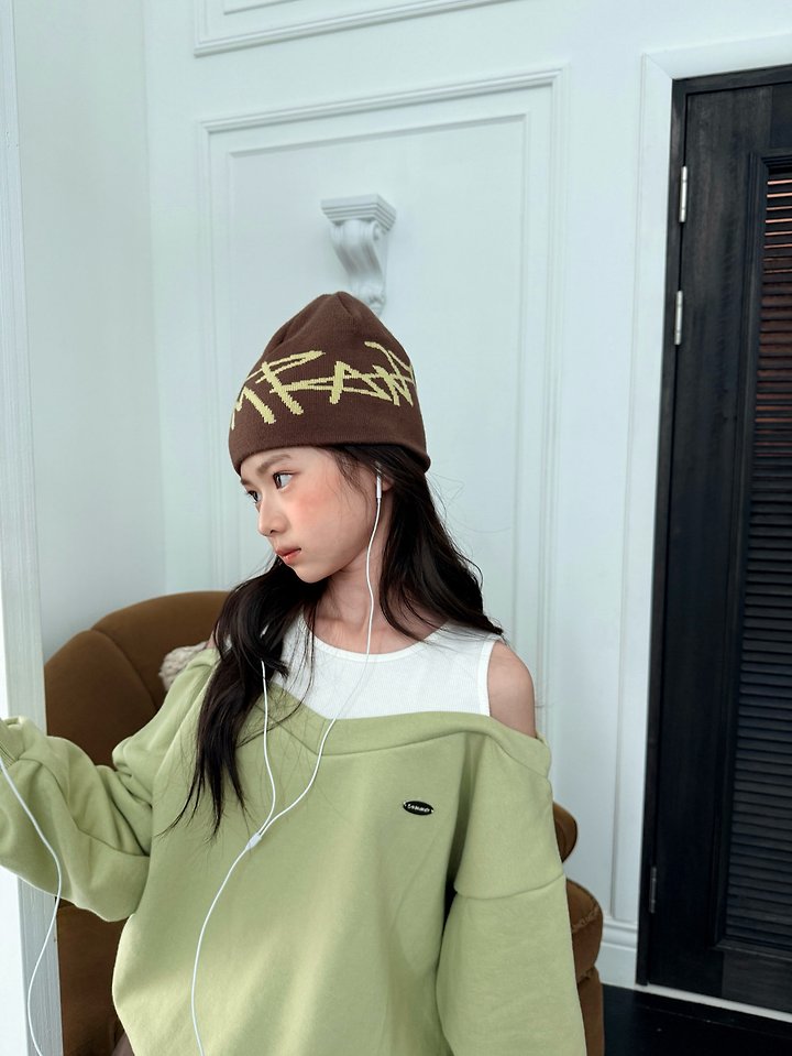 [PRE-ORDER] V-Trim Sweatshirts