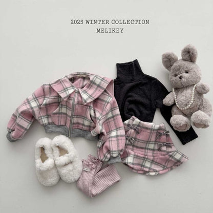 [PRE-ORDER] Snow Wool Turtleneck T-Shirts