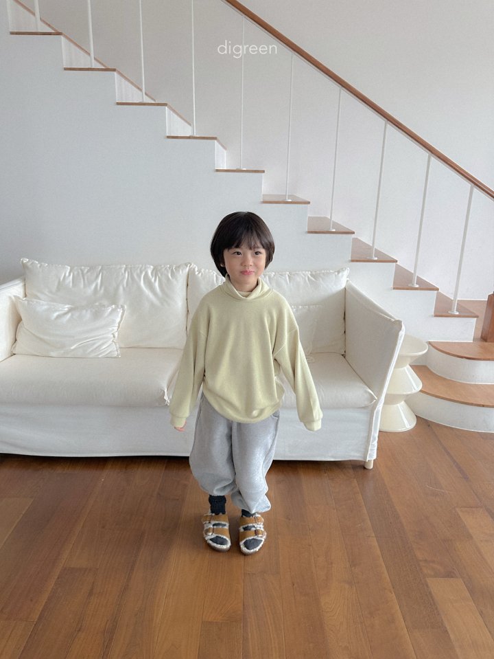 [PRE-ORDER] Teddy Turtleneck T-Shirts