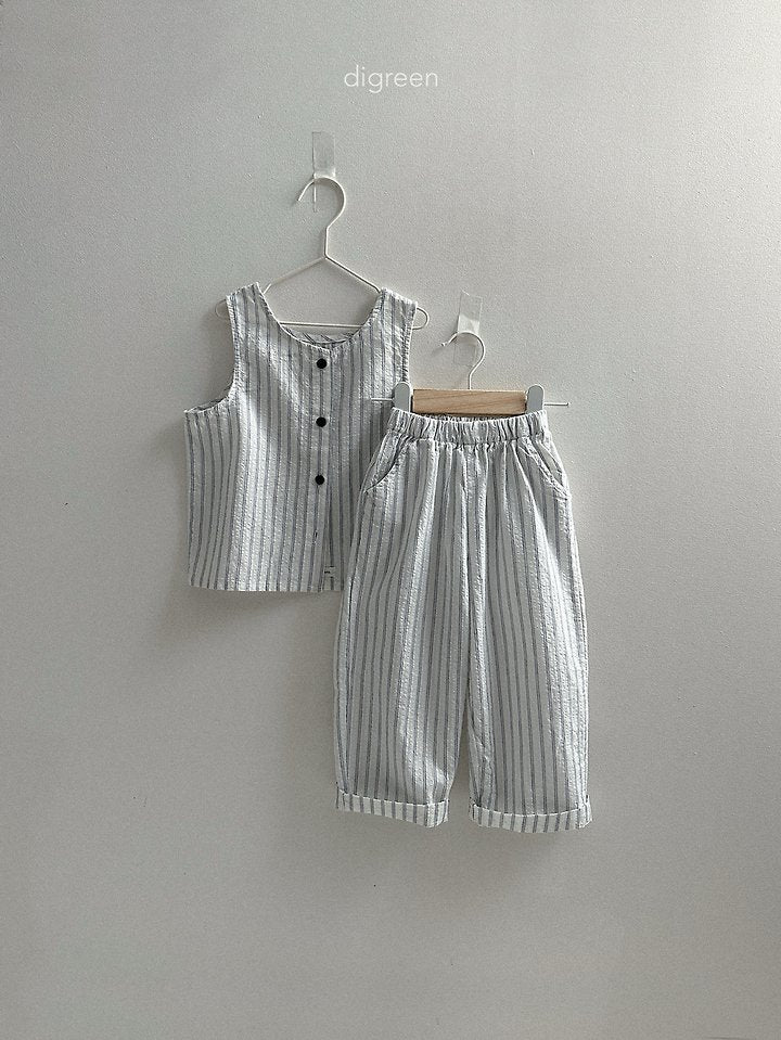 [PRE-ORDER] Classic Vest