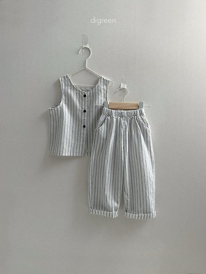 [PRE-ORDER] Classic Vest