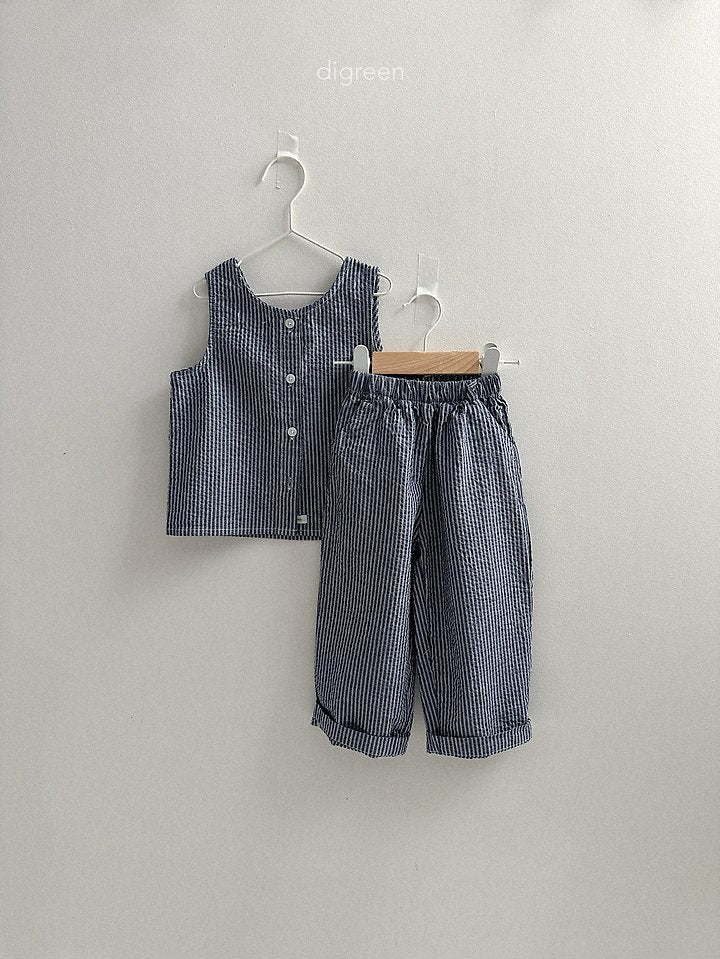[PRE-ORDER] Classic Vest