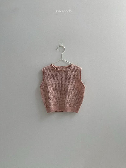 [PRE-ORDER] Eyelet Sweater Vest Top