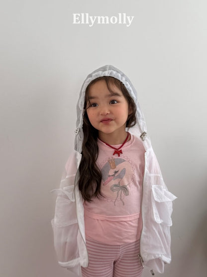 [PRE-ORDER] Elly Swan T-Shirts