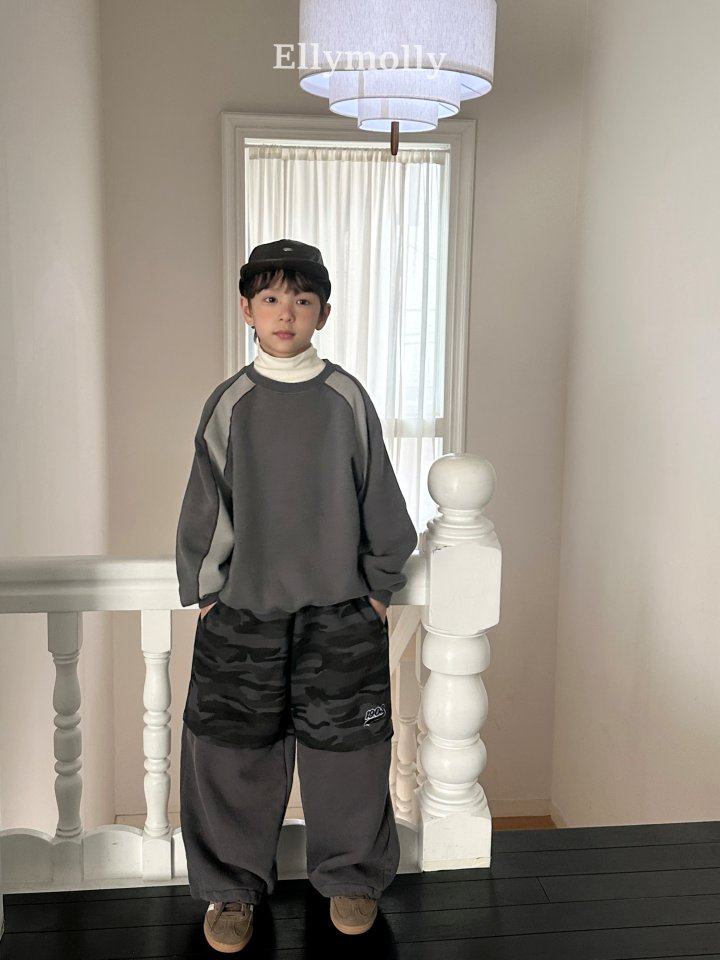 [PRE-ORDER] Triple Line Sweatshirts