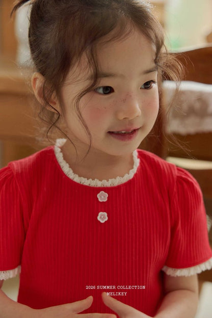 [PRE-ORDER] Soft Lace T-Shirts