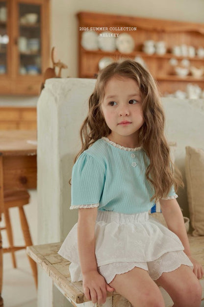 [PRE-ORDER] Soft Lace T-Shirts