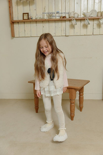 [PRE-ORDER] Pom Pom Sha Frill