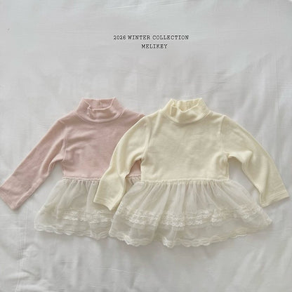[PRE-ORDER] Pom Pom Sha Frill