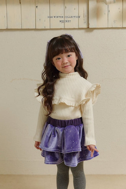 [PRE-ORDER] Cape + Frill T-Shirts