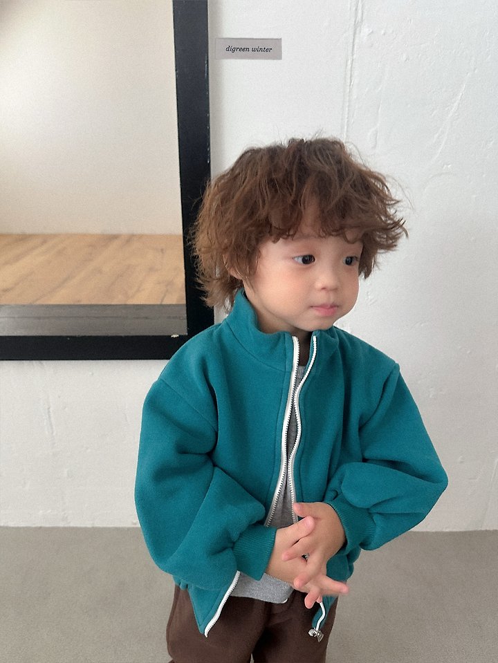 [PRE-ORDER] Kamel Zip-Up Jacket