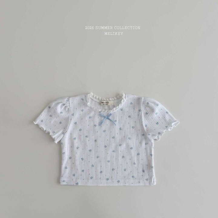 [PRE-ORDER] May Floral T-Shirts