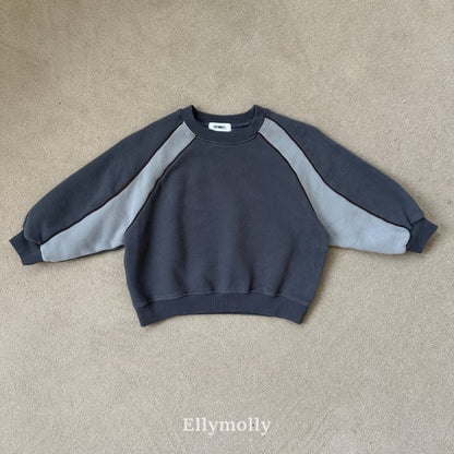 [PRE-ORDER] Triple Line Sweatshirts
