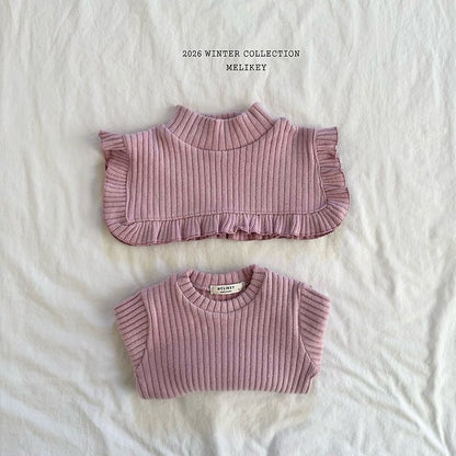 [PRE-ORDER] Cape + Frill T-Shirts