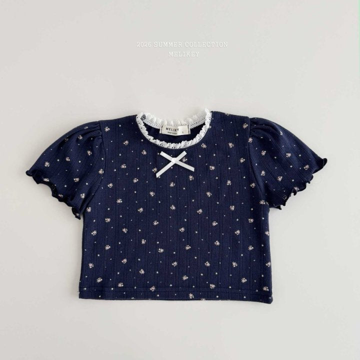 [PRE-ORDER] May Floral T-Shirts
