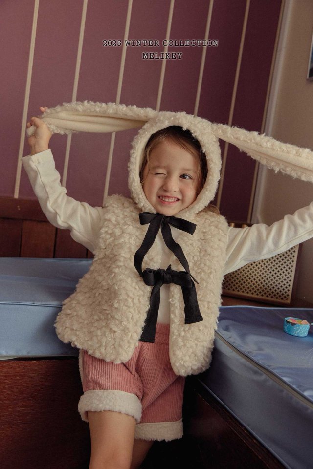 [PRE-ORDER] Rabbit Sherpa Hat