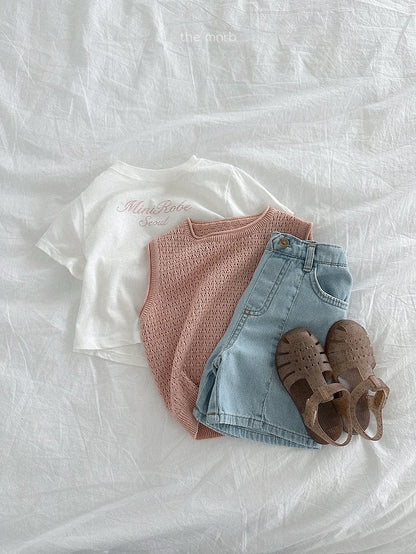 [PRE-ORDER] Eyelet Sweater Vest Top