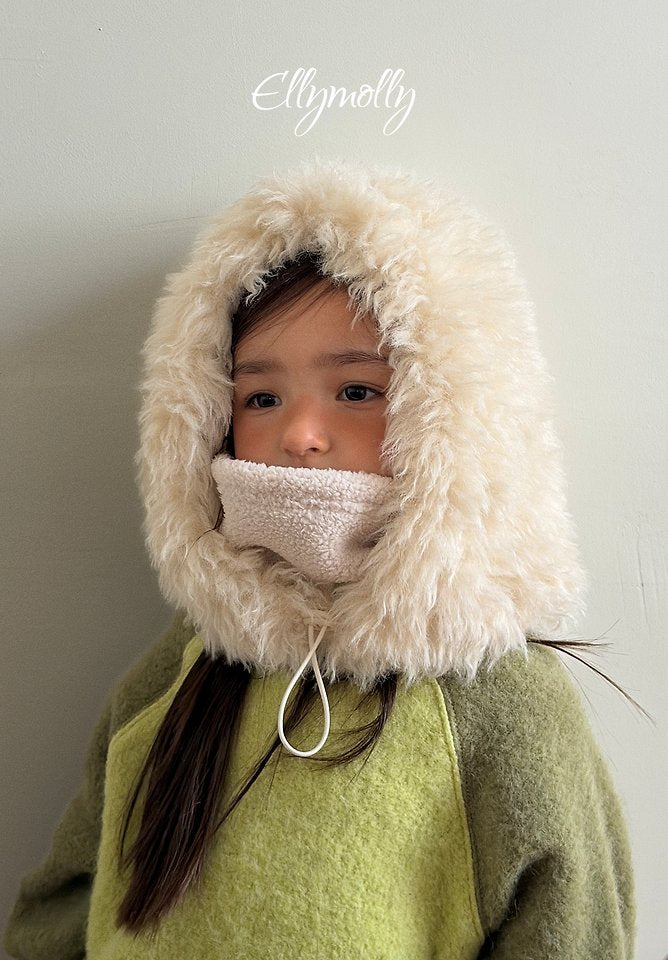 [PRE-ORDER] Fluffy Hoodie Warmer
