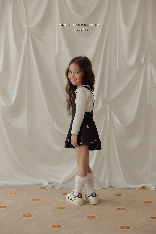 [PRE-ORDER] Ribbon Embroidery Overalls