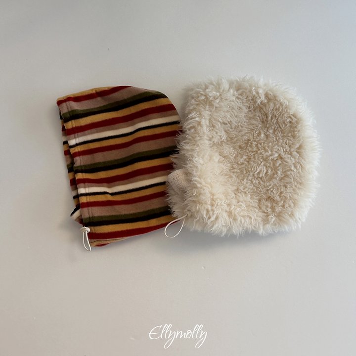 [PRE-ORDER] Fluffy Hoodie Warmer