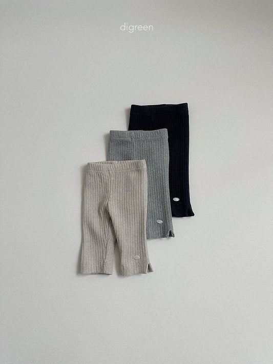 [PRE-ORDER] Ribbed Capri Leggings