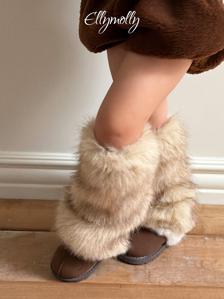 [PRE-ORDER] Coco Fur Warmer