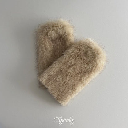 [PRE-ORDER] Coco Fur Warmer