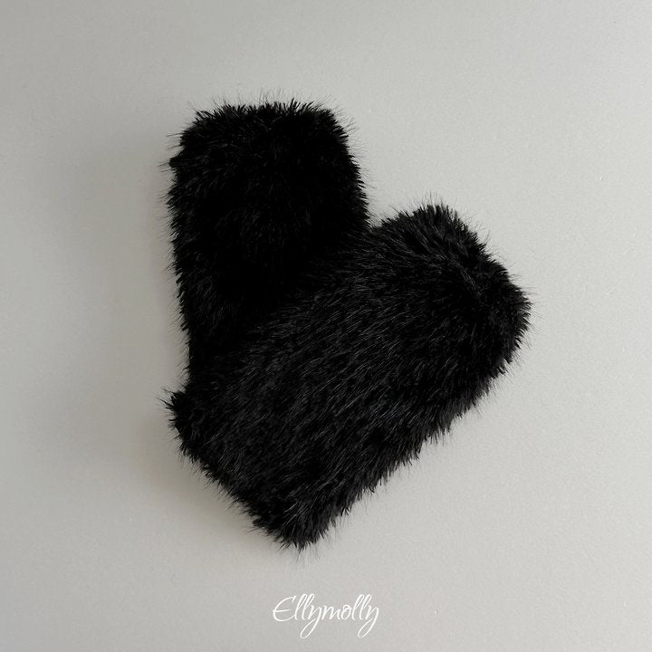 [PRE-ORDER] Coco Fur Warmer