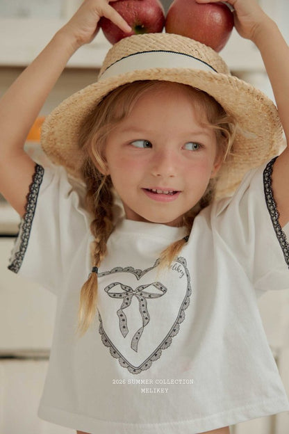 [PRE-ORDER] Heart Ribbon T-Shirts
