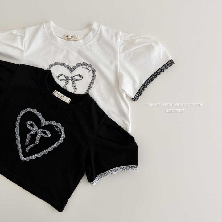 [PRE-ORDER] Heart Ribbon T-Shirts