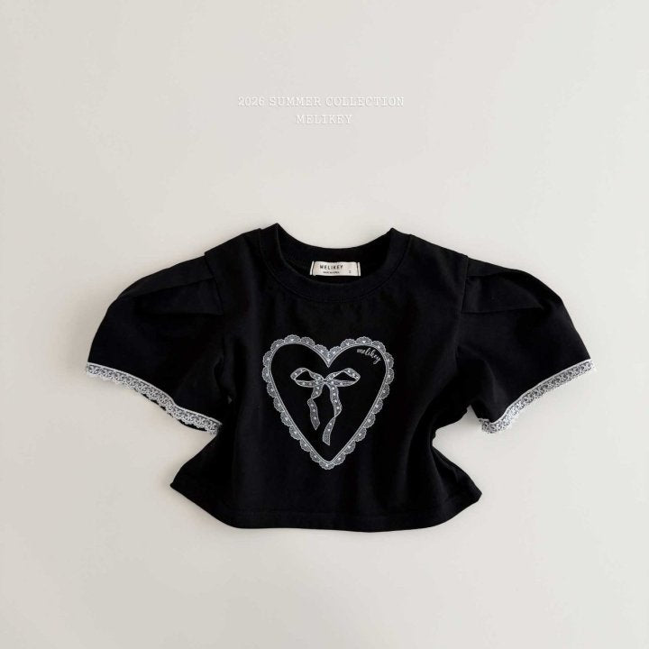 [PRE-ORDER] Heart Ribbon T-Shirts