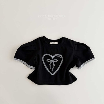 [PRE-ORDER] Heart Ribbon T-Shirts