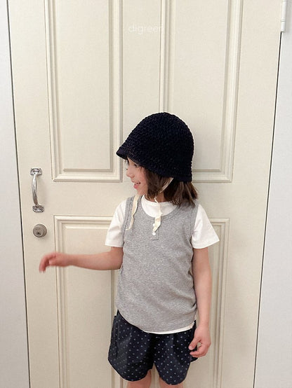 [PRE-ORDER] Layered Vest