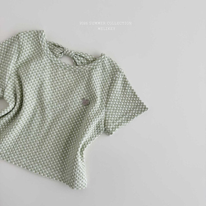 [PRE-ORDER] Point Back T-Shirts