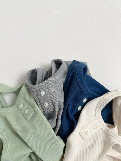 [PRE-ORDER] Layered Vest